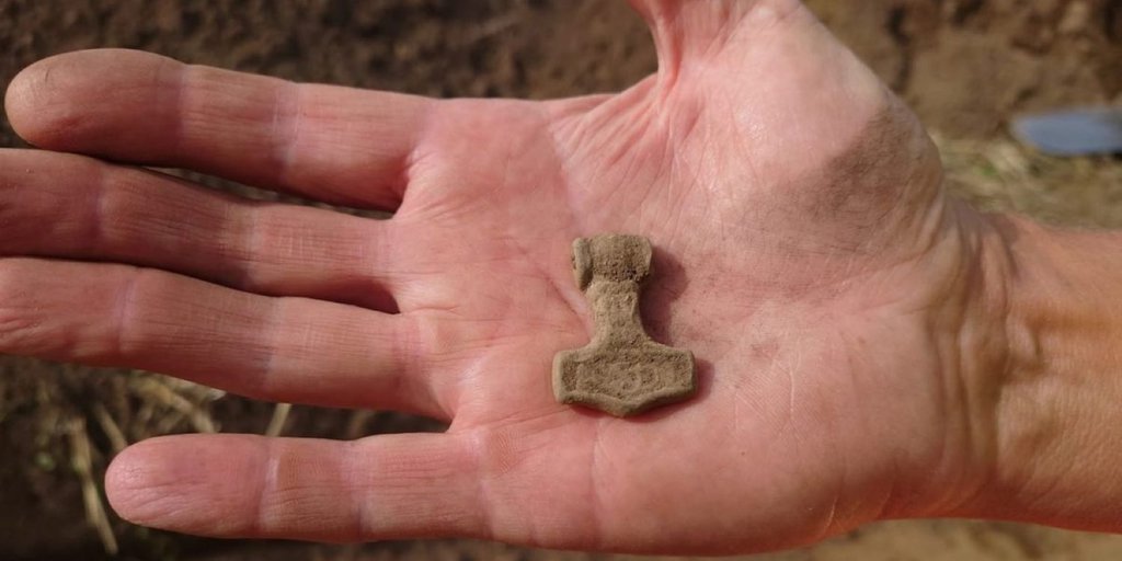 Archaeologists Discover Viking Age Amulet Representing the Hammer of Thor